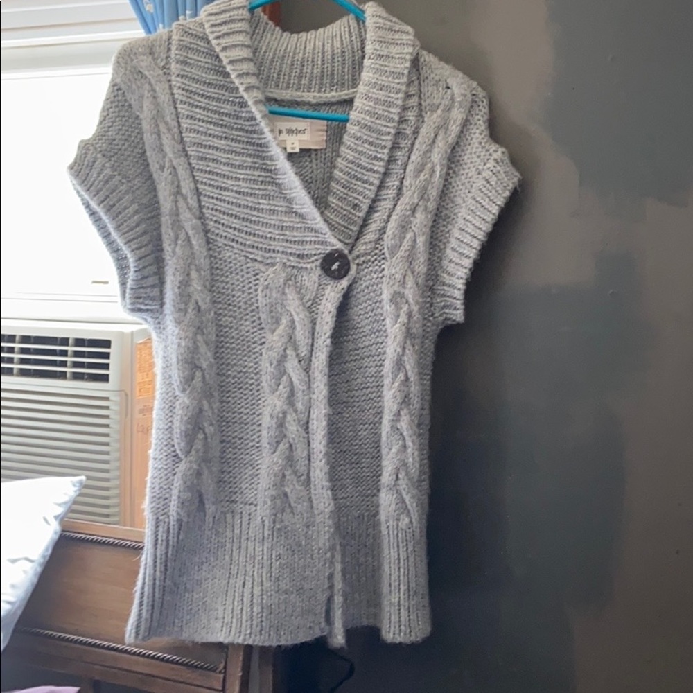 Sweater - Picture 2 of 5